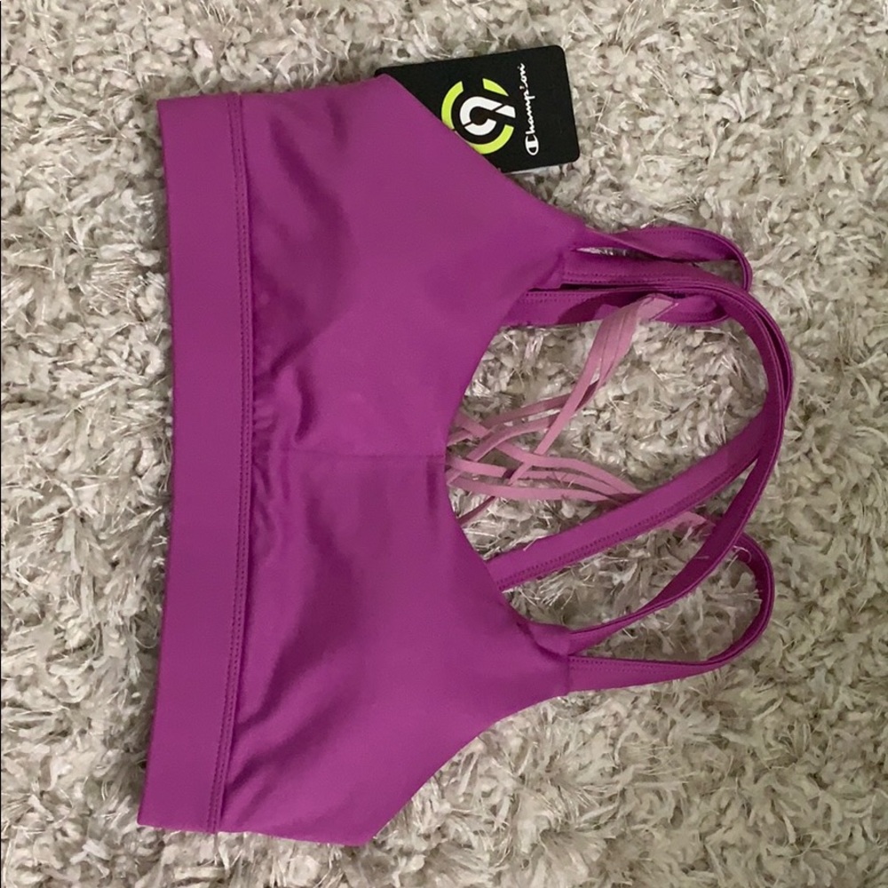sports bra
